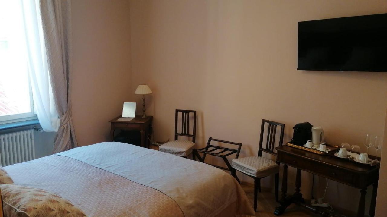 Bed and Breakfast Al Molo Di Sant'Agostino Como Exterior foto