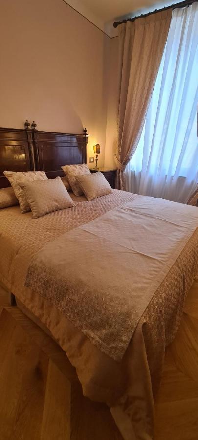 Bed and Breakfast Al Molo Di Sant'Agostino Como Exterior foto